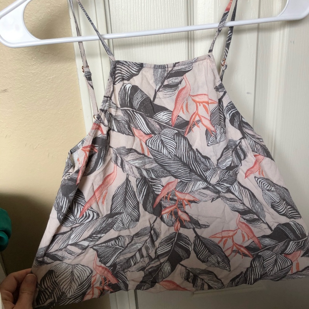 Crop top